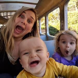 Meet your Posher, Robin